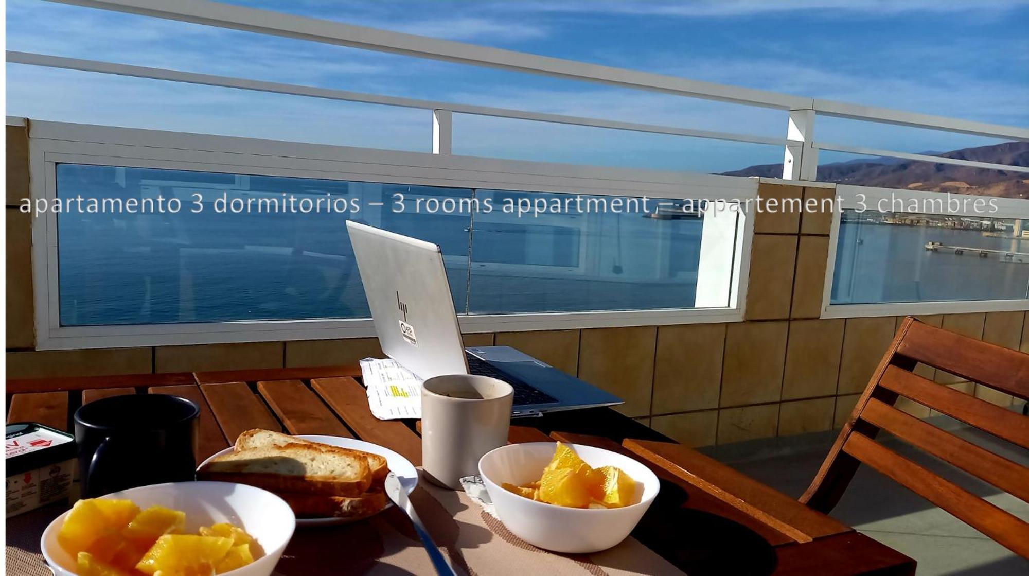 Increible Atico Con Vistas A La Bahia De Almería Eksteriør billede